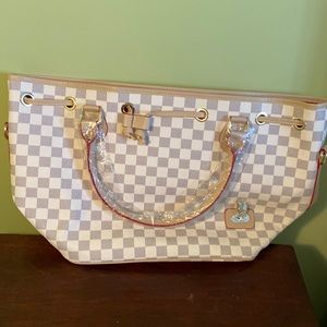 NWT cream checked handbag!